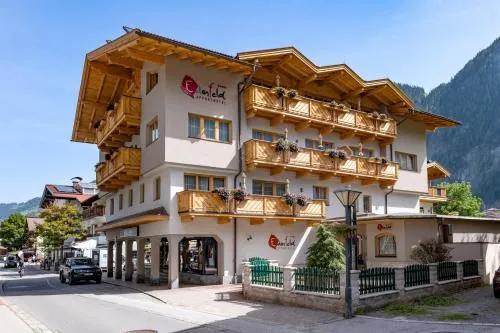 Apparthotel Ederfeld in Mayrhofen, Österreich