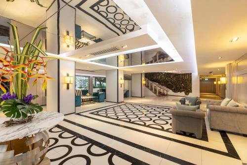 Lobby, Pearl Hotel Phuket near Khana Sutra