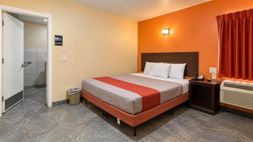 1 double bed