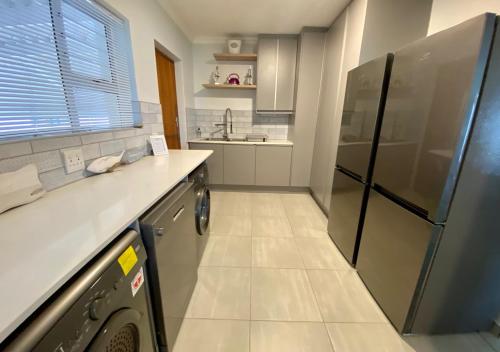 In Harmony - Pet Friendly Modern Beach House in Jeffreys Bay
