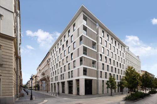 Exterior view of Danubius Hotel District V