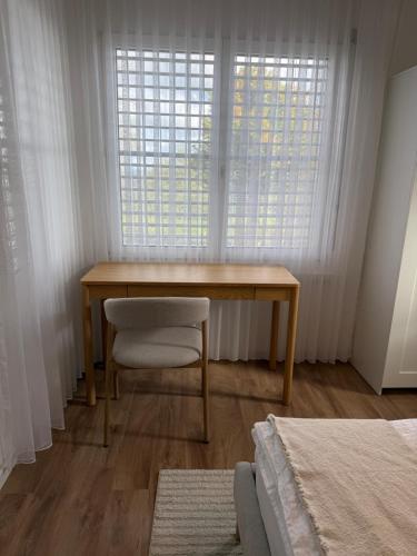  Black&White Apartment in Uzwil
