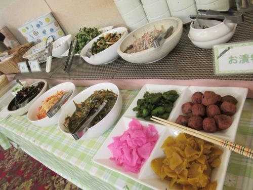 Essen und Erfrischungen, Hotel Miyako Hills in Miyako