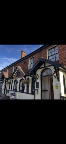 The White Hart 5