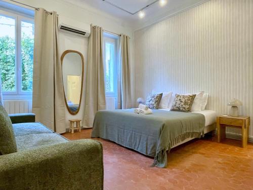 3 bedrooms, 8 people, air conditioning, Old Port Le Marcelo by Nocnoc