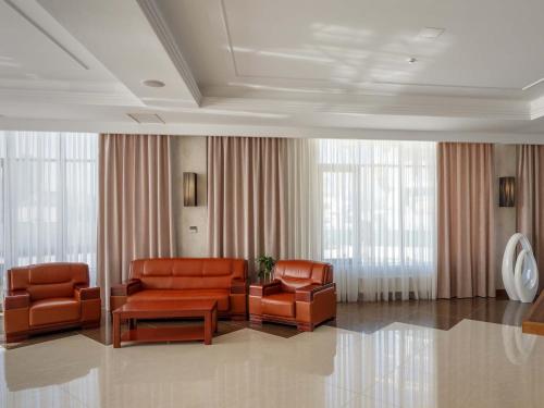 Vestíbulo, VisPas Balti in Balti