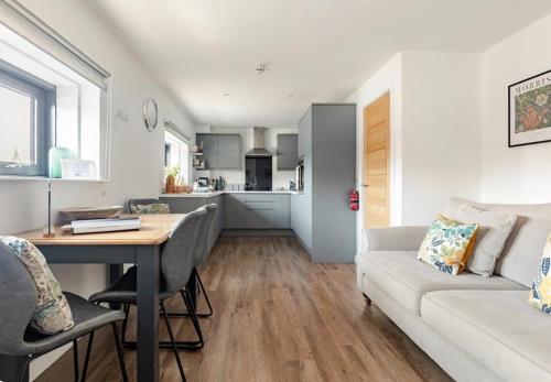 No5 at 53 - 2 bed apartment in Leek, Staffs Peak District 5