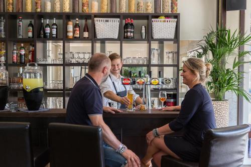Strandhotel Bos en Duin - image 2