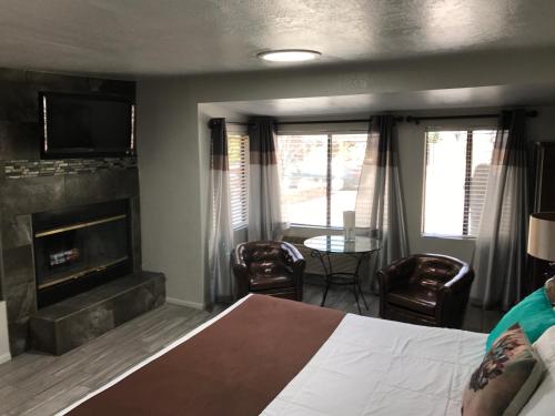 Oak Creek Terrace Resort – Sedona, AZ