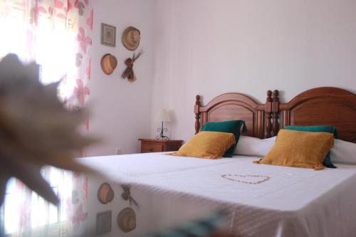 Standard Double or Twin Room image 6