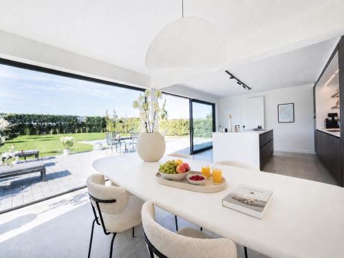 Villa Awans Luxury stay for 6 with Pool gîte à louer Awans