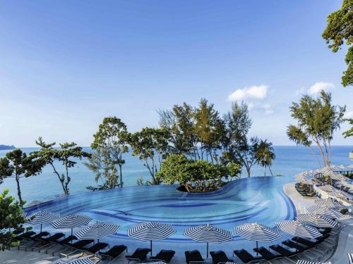 풀만 푸켓 아카디아 나이톤 비치 리조트 (Pullman Phuket Arcadia Naithon Beach Resort)