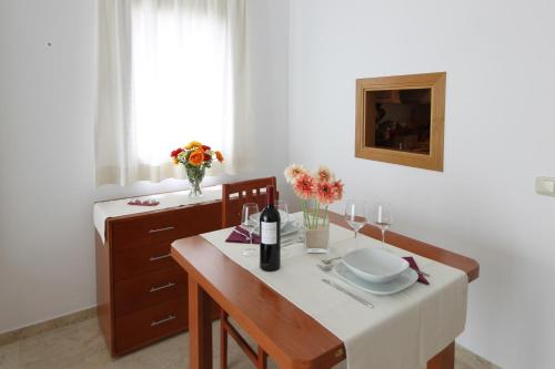 Apartamentos Lido - image 9