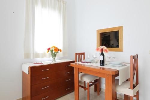 Apartamentos Lido - image 2