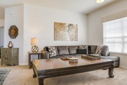 Orlando Escape Room Type - Deluxe Three-Bedroom Apartment Orlando Escape Room Type - Deluxe Three-Bedroom Apartment