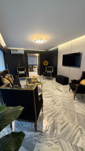 Doha Plaza Hotel in Aley