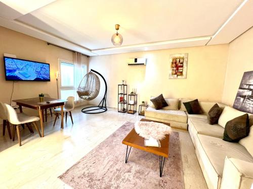 Apartment Casablanca Bourgone near Hassan 2, Casablanca