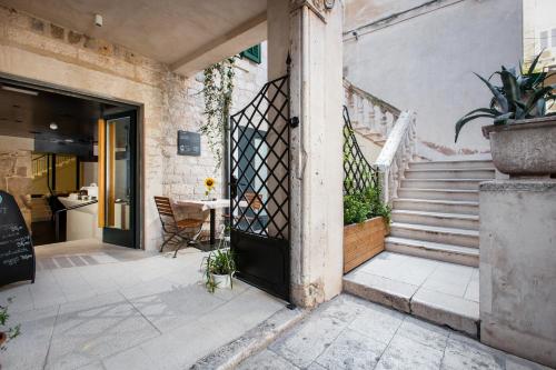 Slavija Culture Heritage Hotel, Spalato (Split) (foto 11)