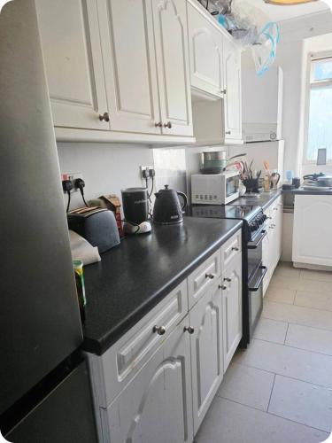 FLAT A - 33 Camden Square - Double Room 5