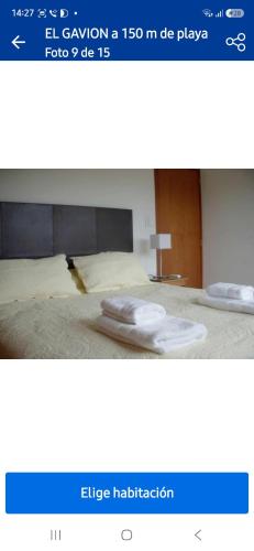 2 bedrooms, 5 beds