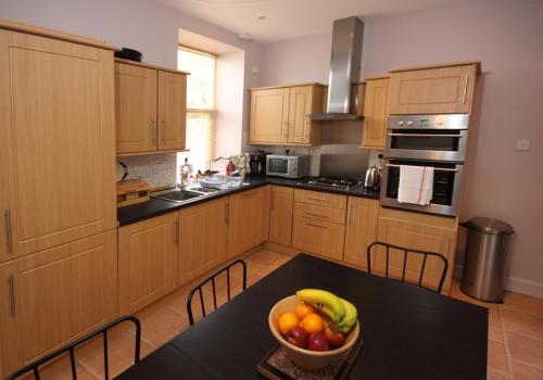 Sebright Holiday Apartment - image 10