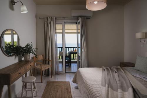 Blue House Apartments 5