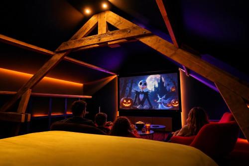 Cinéma privé Harry Potter & Stranger Things 8p - Location saisonnière - Saint-Omer