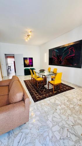 Beautiful apartment near the sea