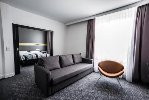 2 twin beds