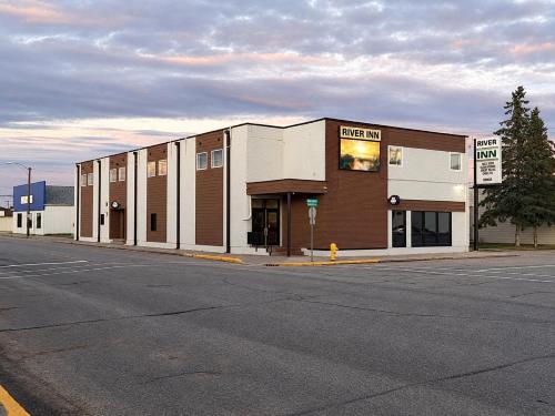 River Inn
