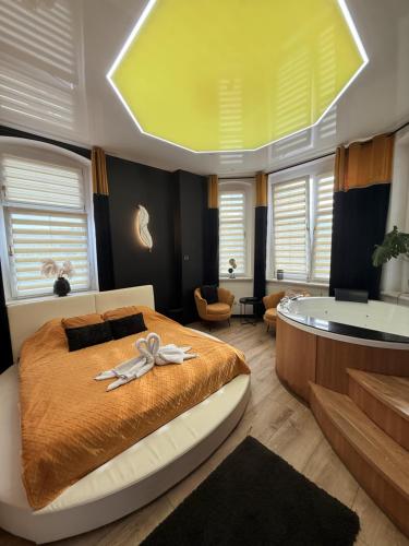 1 queen bed
