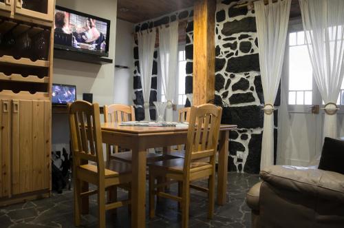 บริการและสิ่งอำนวยความสะดวก, Stone Dreams - Pedra da Atafona in กาลเยตา เด เนสกิม