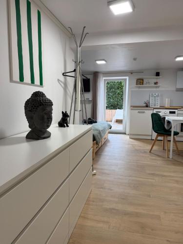 Studio with Garden
