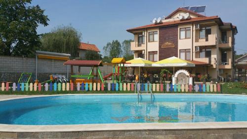 Guest House Arima - image 11