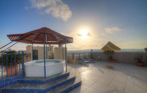 Balkons/terase, Bella Vista Hotel Malta in St. Paul's Bay
