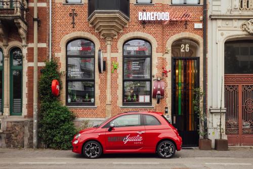 BareFoodGIULIA - Inspiration Hotel - Hôtel - Hasselt
