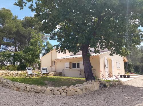 Les Restanques - Location saisonnière - Rognes