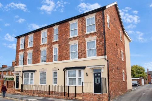 Friars House, Stafford by BELL Apartments