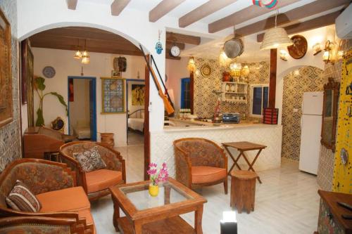Les Appartements Oasis, Rooftop & Breakfast in Tozeur
