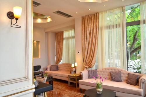 Olympic Hotel - image 2