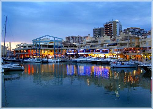 Apartamento Exclusivo Puerto Marina