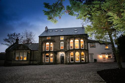 Foxlow Grange by Muse Escapes - Whole House 15 Bed Hotel de charme Axe Edge