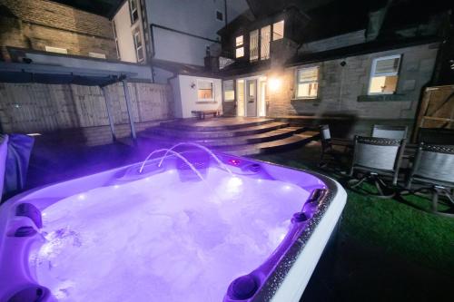 Foxlow Grange by Muse Escapes - Whole House 15 Bed 5