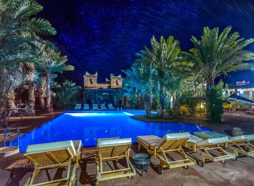 . Chez Le Pacha - Authentic Sahara Hotel Mhamid