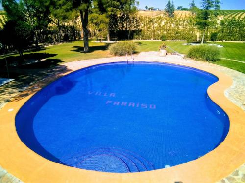 Spacious Villa with Private Pool, Villafranca De Los Caballeros gîte à louer Villacañas