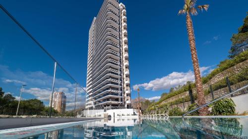 Eagle Tower by Mar Holidays