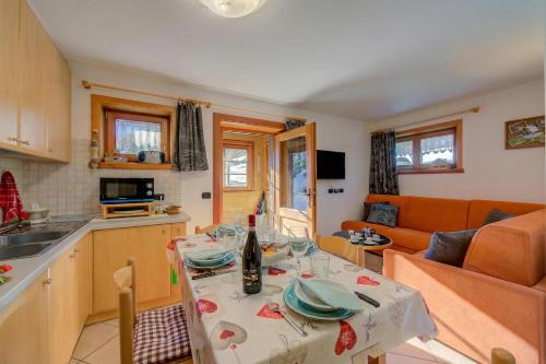 Chalet Sciachilo Ski In-Ski Out 10m - Happy Rentals
