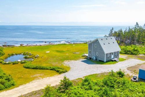 Ocean Pines seaside cottage