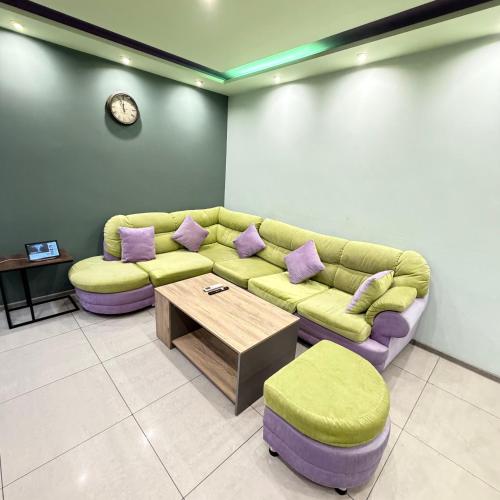 Green Apartment