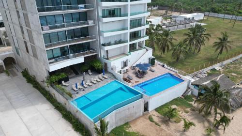 Torre W - Frente al mar, Vista y Albercas
